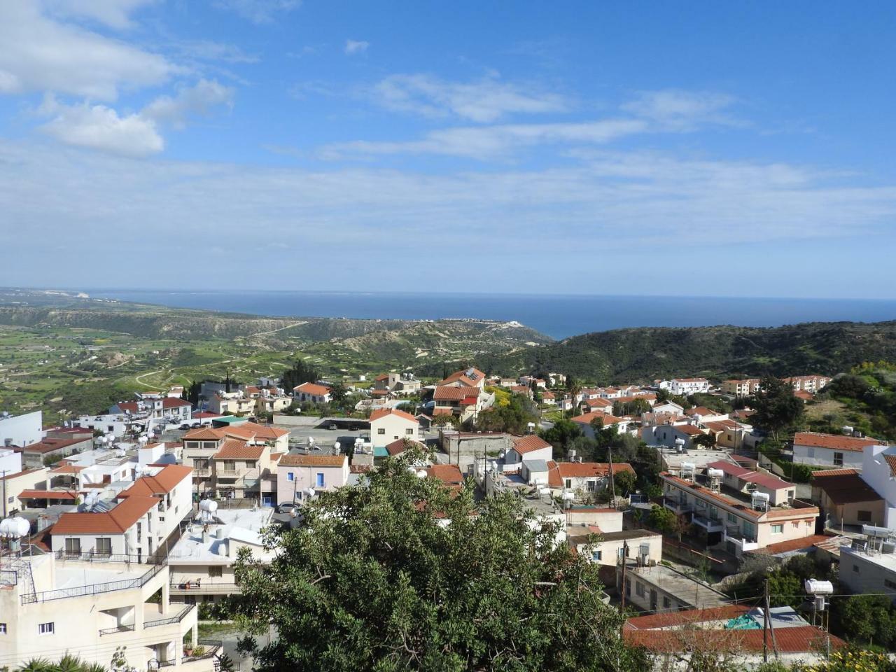 بيسوري Hill View Hotel Apartments المظهر الخارجي الصورة