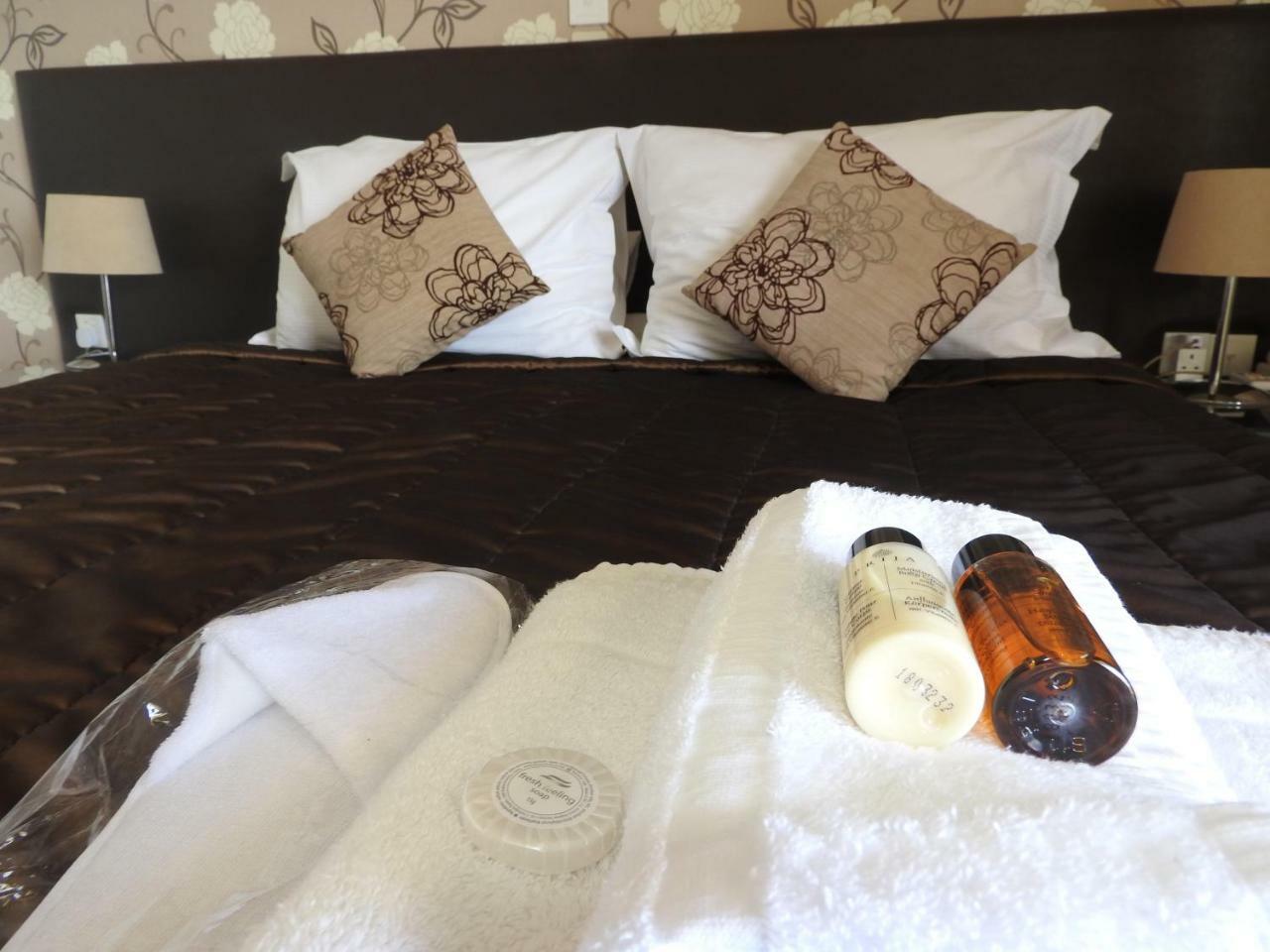 بيسوري Hill View Hotel Apartments المظهر الخارجي الصورة