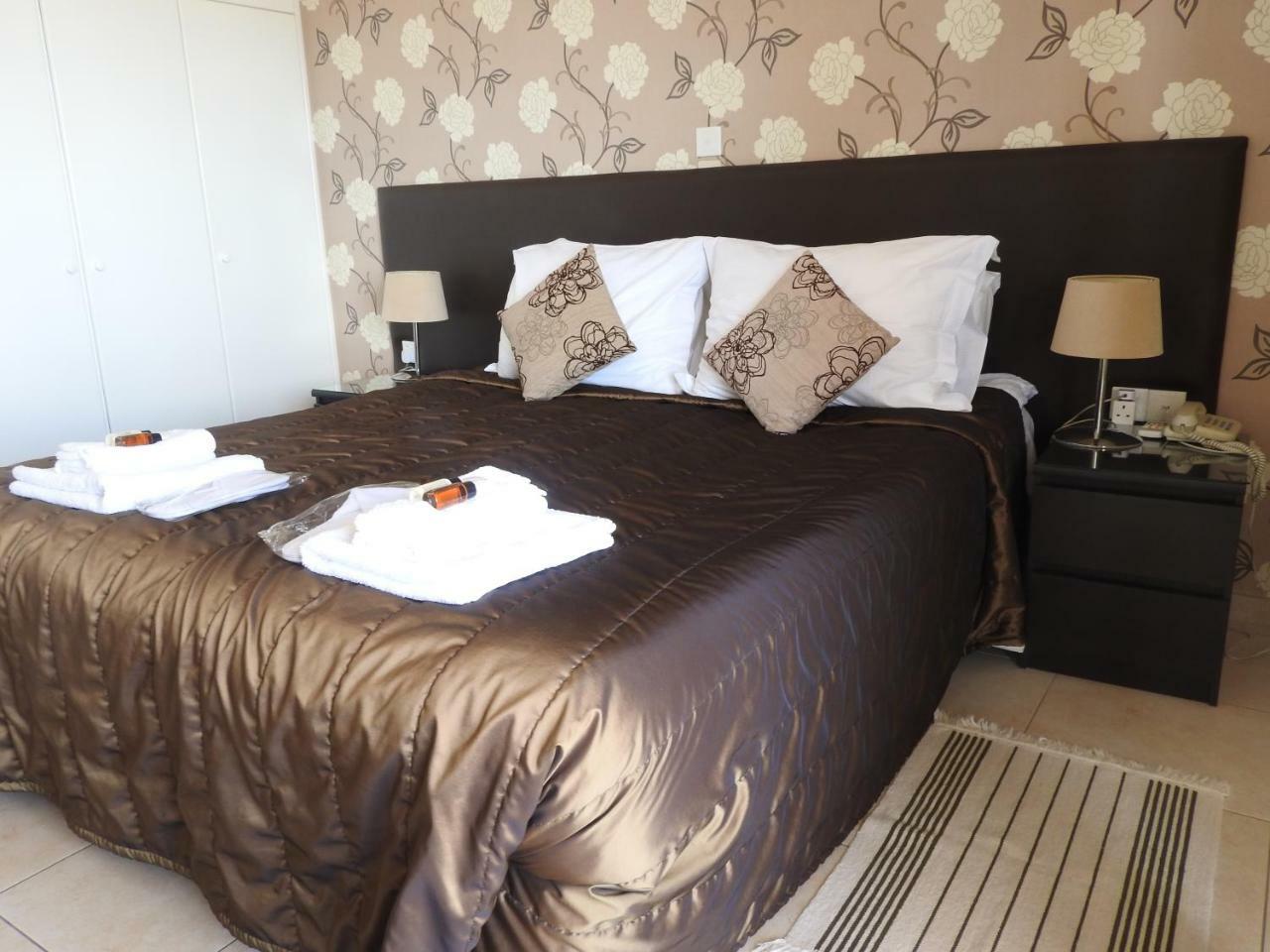 بيسوري Hill View Hotel Apartments المظهر الخارجي الصورة